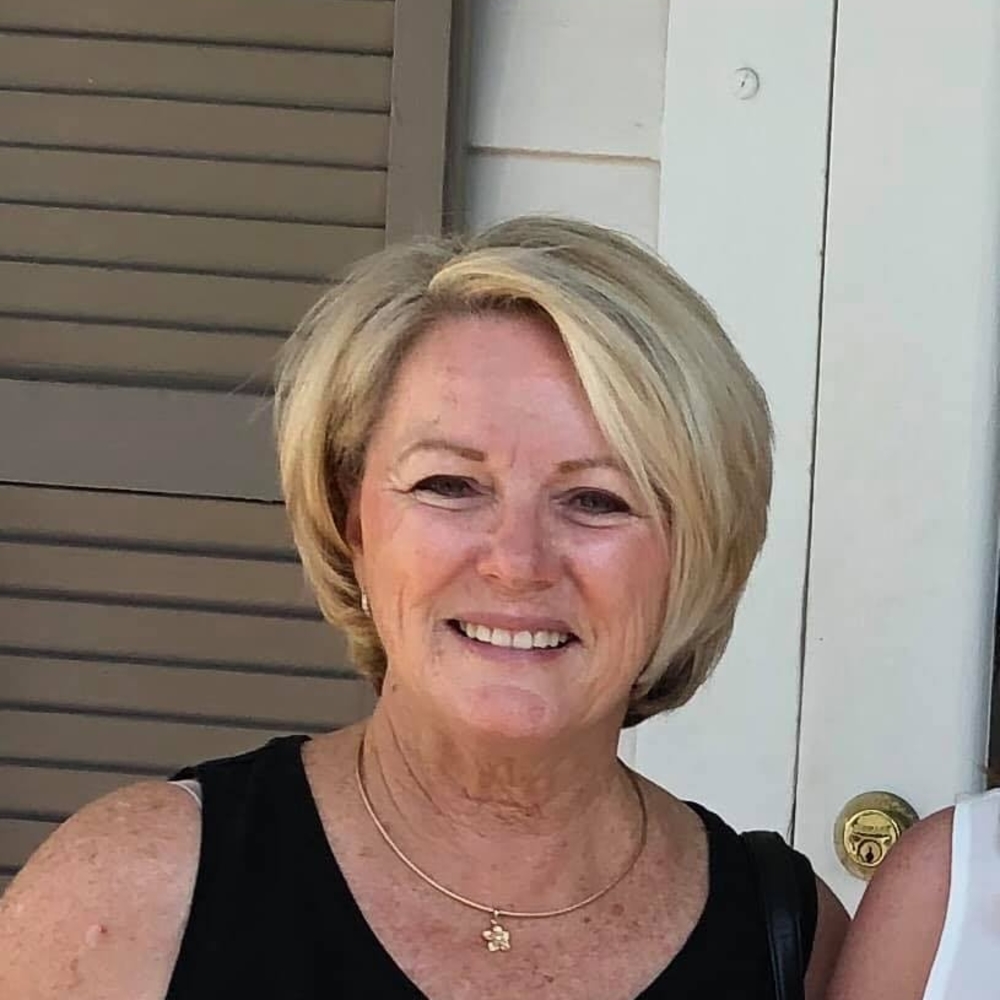 Meet your Posher, Carol